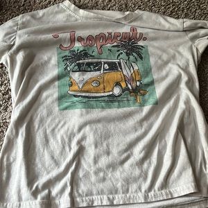 graphic tee
